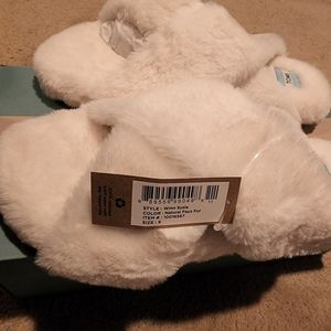 COPY - Toms slippers